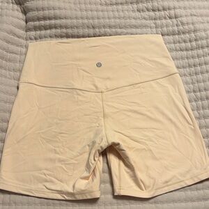 Align biker shorts 6”